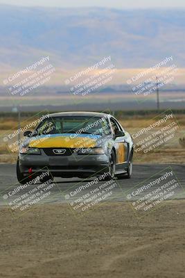 media/Sep-30-2023-24 Hours of Lemons (Sat) [[2c7df1e0b8]]/Track Photos/10am (Star Mazda)/